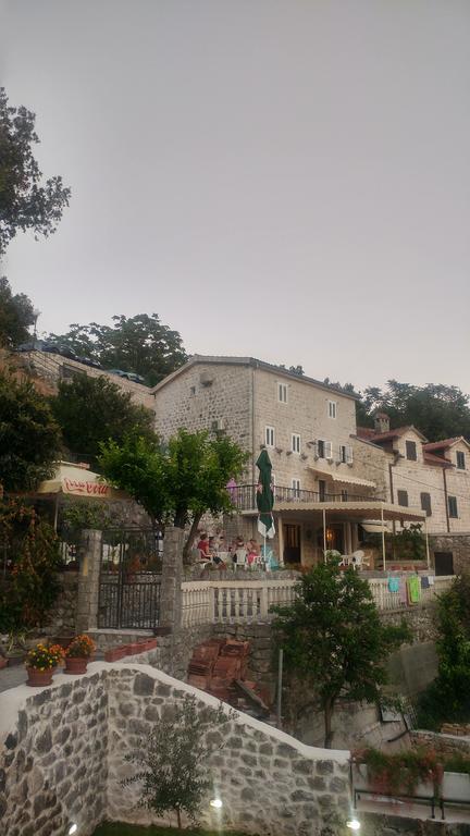 Bella Vista Zmukic Apartamento Perast Exterior foto